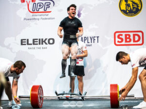 Taylor Atwood Powerlifting World Champion Shifting the Curve